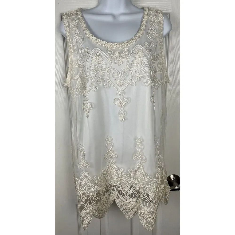 Cal Style Ivory Embroidered Beaded Blouse‎ Women’s Size Medium
